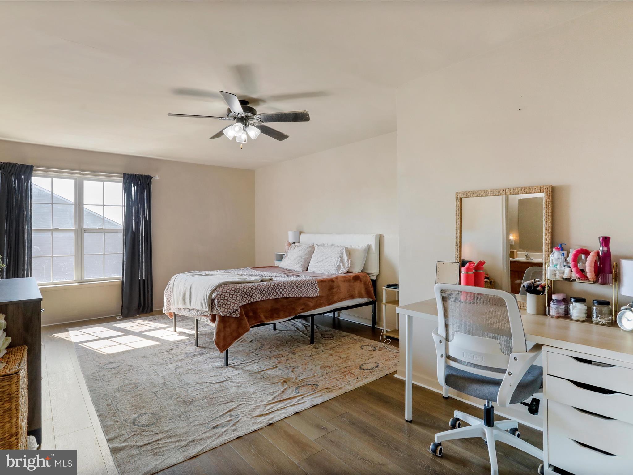 TOWNES OF INWOOD - Residential