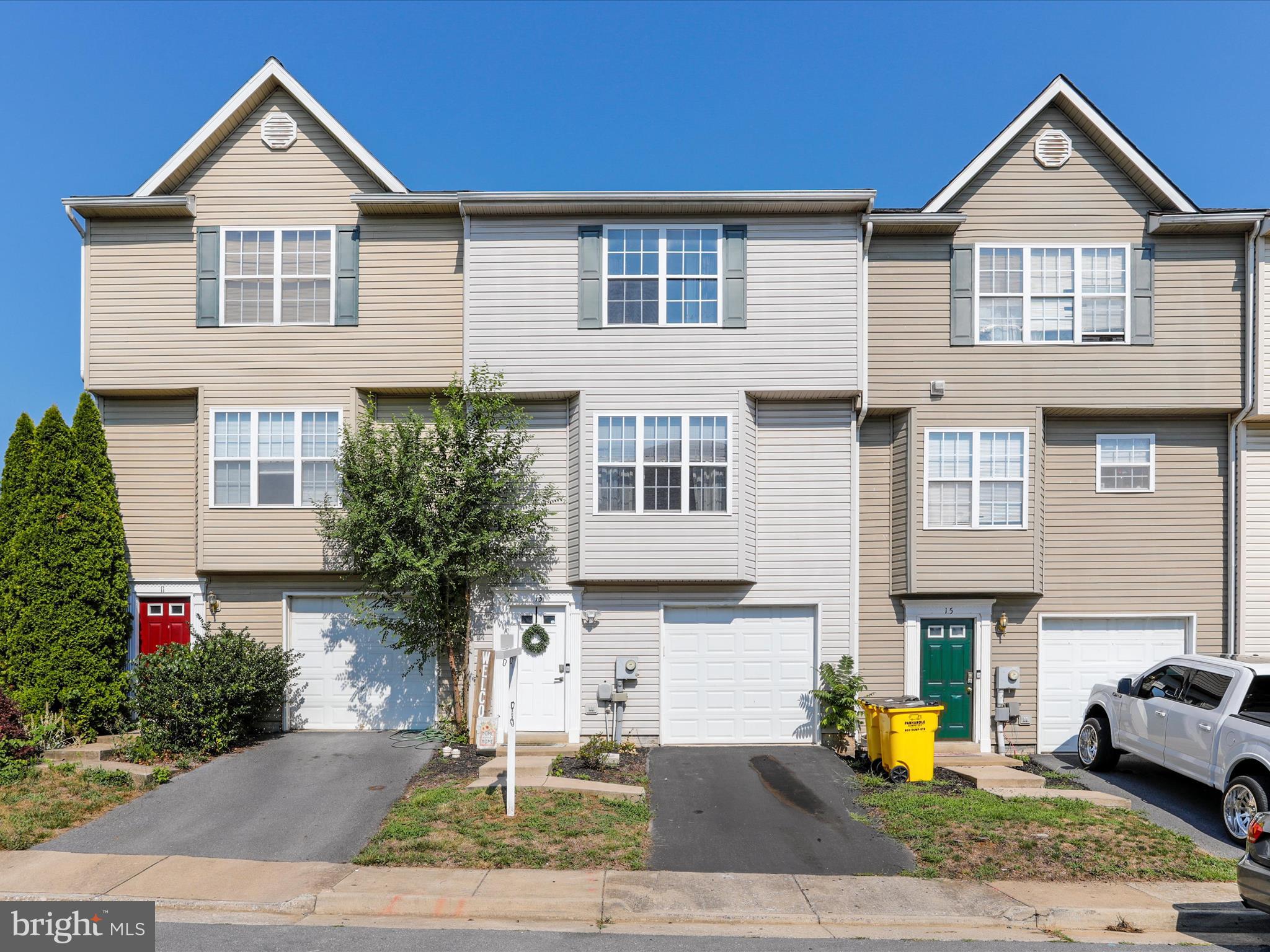 TOWNES OF INWOOD - Residential