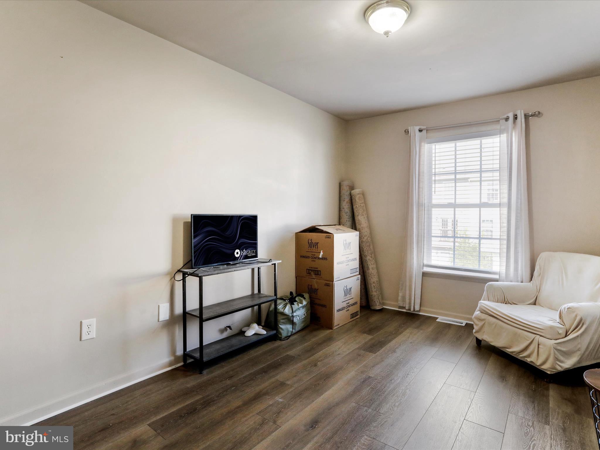 TOWNES OF INWOOD - Residential