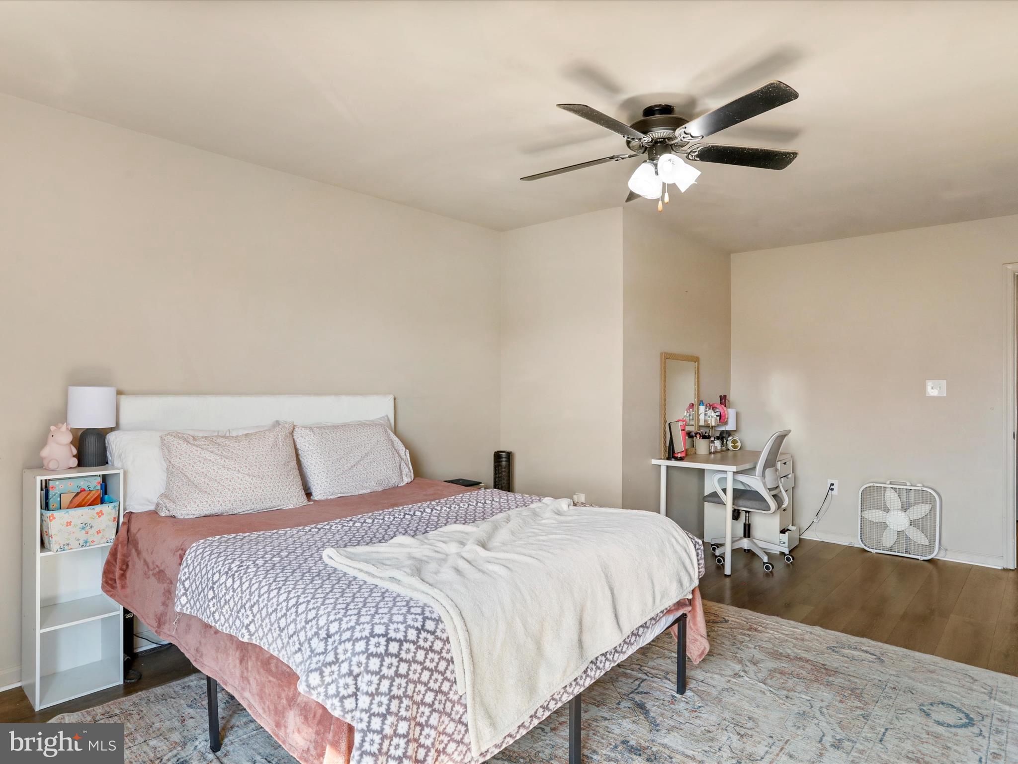 TOWNES OF INWOOD - Residential