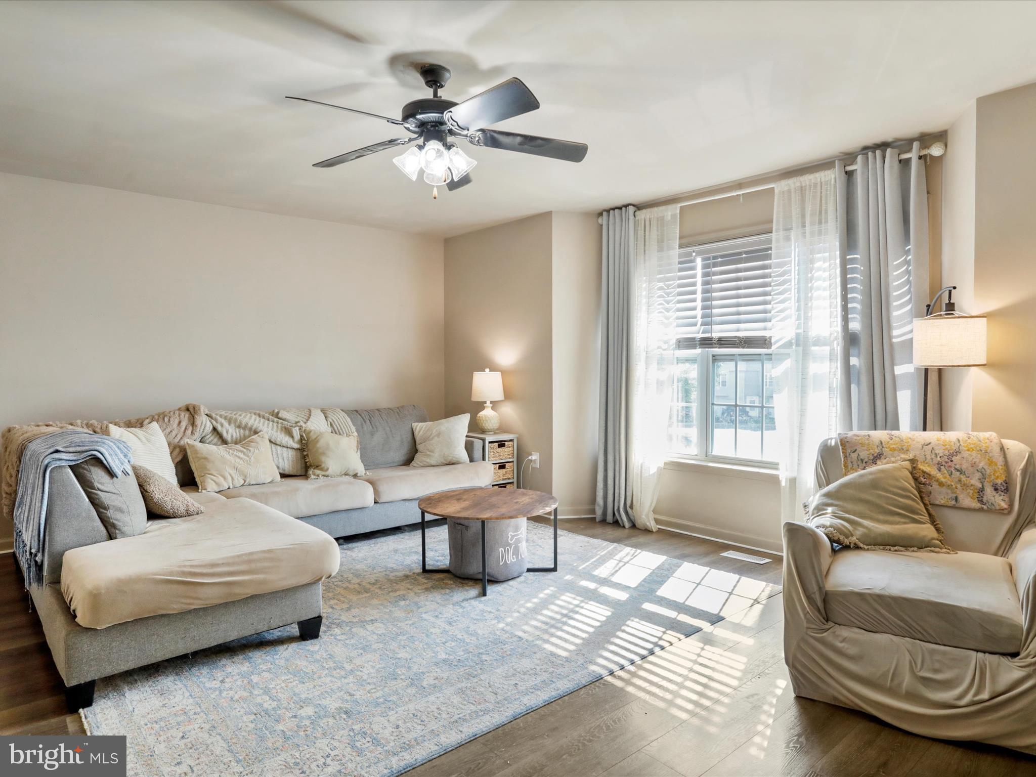 TOWNES OF INWOOD - Residential