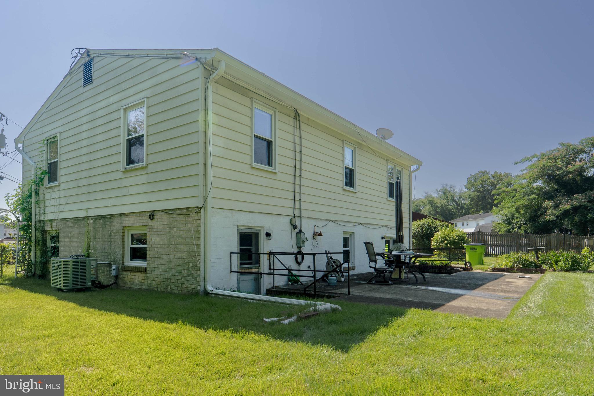 PRINCE WILLIAM ESTATES - Residential