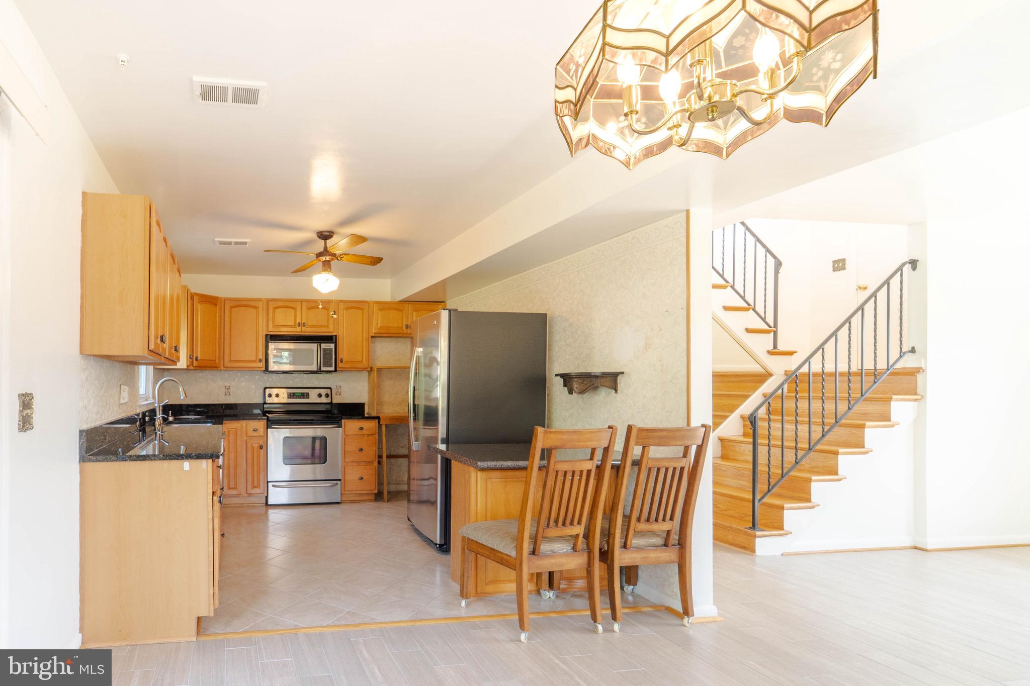 PRINCE WILLIAM ESTATES - Residential