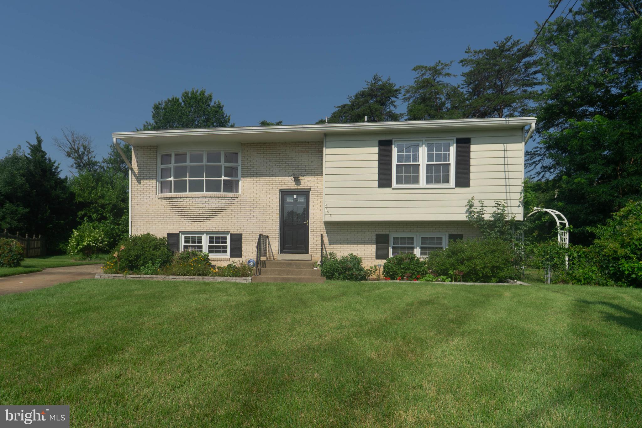 Beautifully Maintained Home on Expansive Cul-de-Sac Lot in Prince William Estates
Welcome to this lovingly cared-for home in the heart of Dumfries, VA, set on an large cul-de-sac lot in Prince William Estates community. Offering 4 bedrooms and 2.5 baths—with the potential to convert the half bath into a third full bath—this home combines comfort, functionality, and space.
Upstairs, hardwood floors run throughout the sunlit living and dining areas, leading to three well-sized bedrooms, including the primary suite with its own private bath.
Downstairs, the updated eat-in kitchen flows seamlessly into the large family room, creating one expansive and inviting space perfect for everyday living and entertaining. Stainless steel appliances and elegant plank tile flooring add style and function. A sliding glass door in the eat-in area opens directly to the spacious patio and backyard—ideal for summer cookouts or relaxing evenings outdoors. This level also includes a versatile fourth bedroom or hobby room, a half bath, and a laundry room.
Don’t miss this opportunity to own a spacious, move-in-ready home on one of the best lots in the neighborhood!
