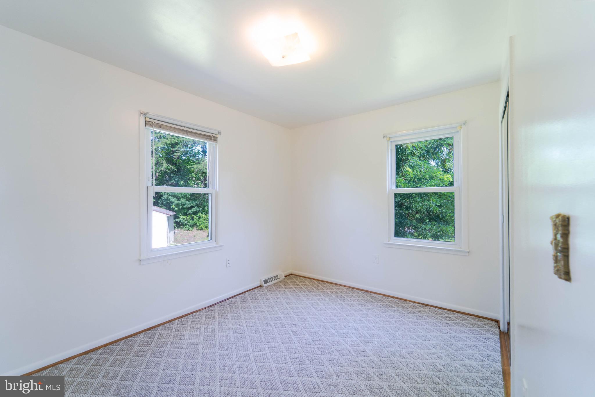 PRINCE WILLIAM ESTATES - Residential