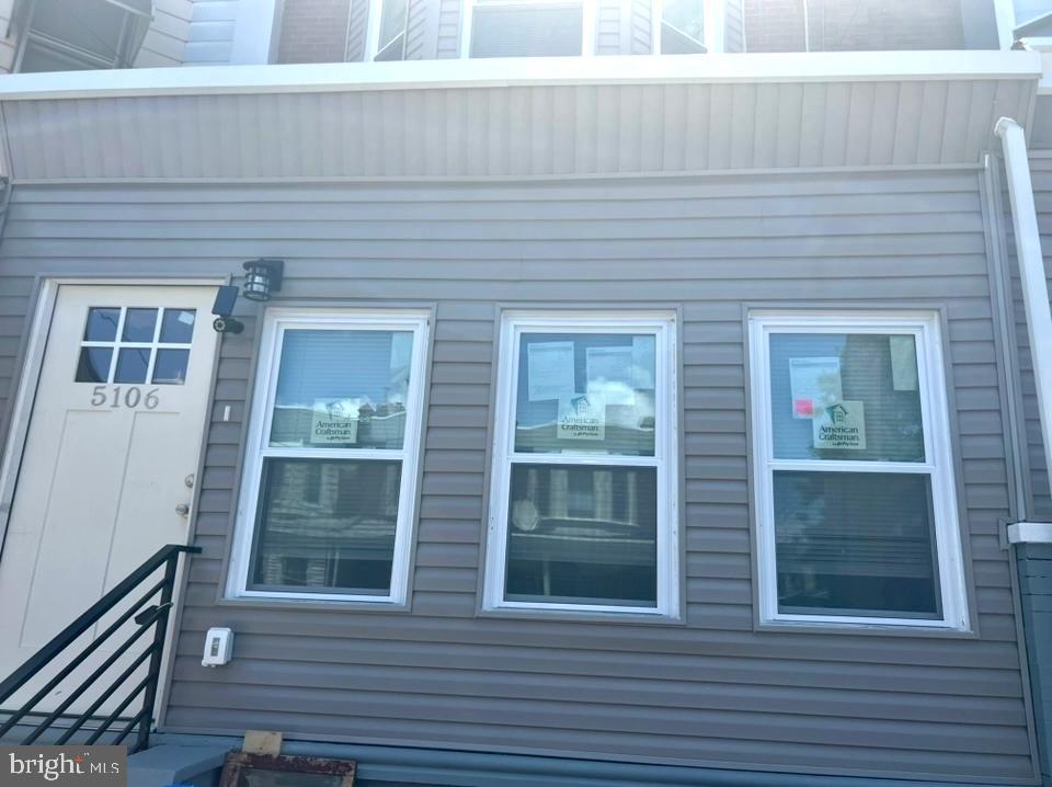 This charming West Philly gem is eagerly awaiting its new owners! This spacious straight-through home offers ample room to comfortably fit all your needs and wants.
Step inside and discover water-resistant laminated wood flooring throughout. The luxurious kitchen is perfect for showcasing your culinary skills, featuring stainless steel appliances, quartz countertops, tile flooring, and a bonus room that leads out to a cozy backyard. You'll also find a full-sized dining room that flows effortlessly into the living room, where an original antique brick fireplace adds charm and sophistication. Additionally, there's a delightful enclosed porch overlooking the front outdoor patio, creating a perfect spot for relaxation.
Upstairs, plush carpeting on the stairs only, leads to three generously sized bedrooms, each offering plenty of space for personalized comfort and style. The spa-like bathroom boasts elegant marble tile flooring and shower, along with a delightful vanity providing convenient storage. The long hallway ensures a comfortable distance between each bedroom, eliminating any feeling of being cramped.
The full-length basement, equipped with central air/heat vents, will also include a newly installed toilet and sink in the far corner, making it an easy canvas for new owners to finish to their liking.
This home truly must be seen in person to be appreciated – the pictures simply don't do it justice! Schedule your tour today!