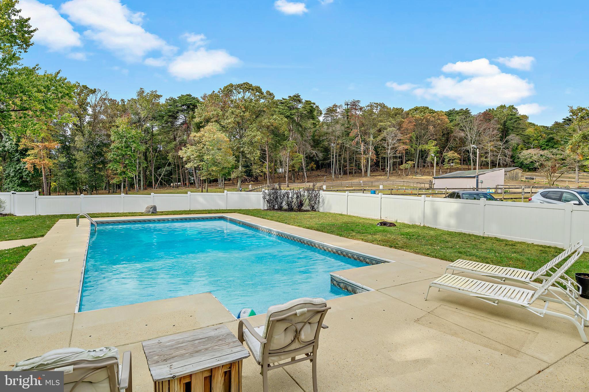 BAYSIDE BEACH - Residential