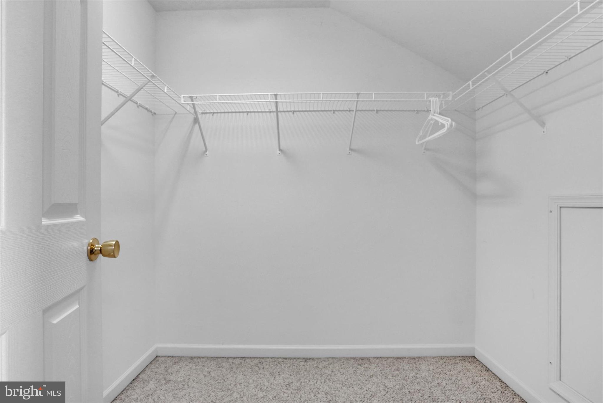 MEADOWS HEIDELBERG - Residential