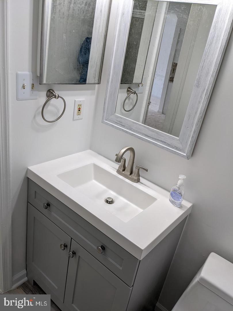 LAKE RIDGE - Residential