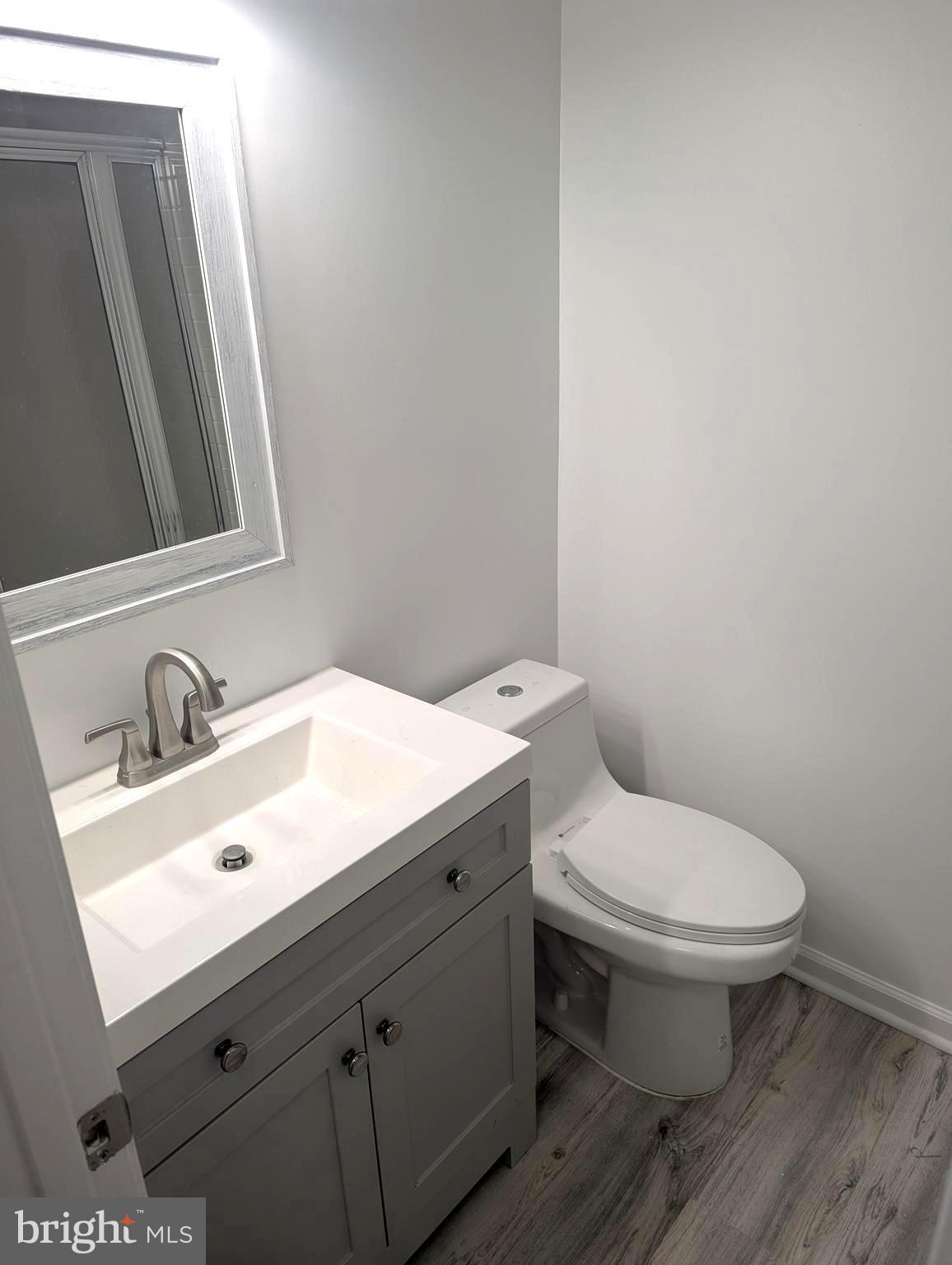 LAKE RIDGE - Residential