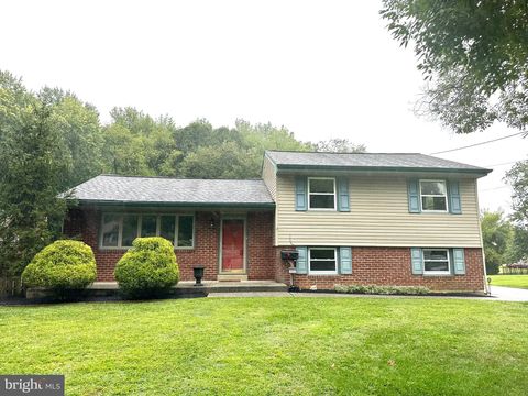 404 KING GEORGE ROAD CHERRY HILL NJ 08034