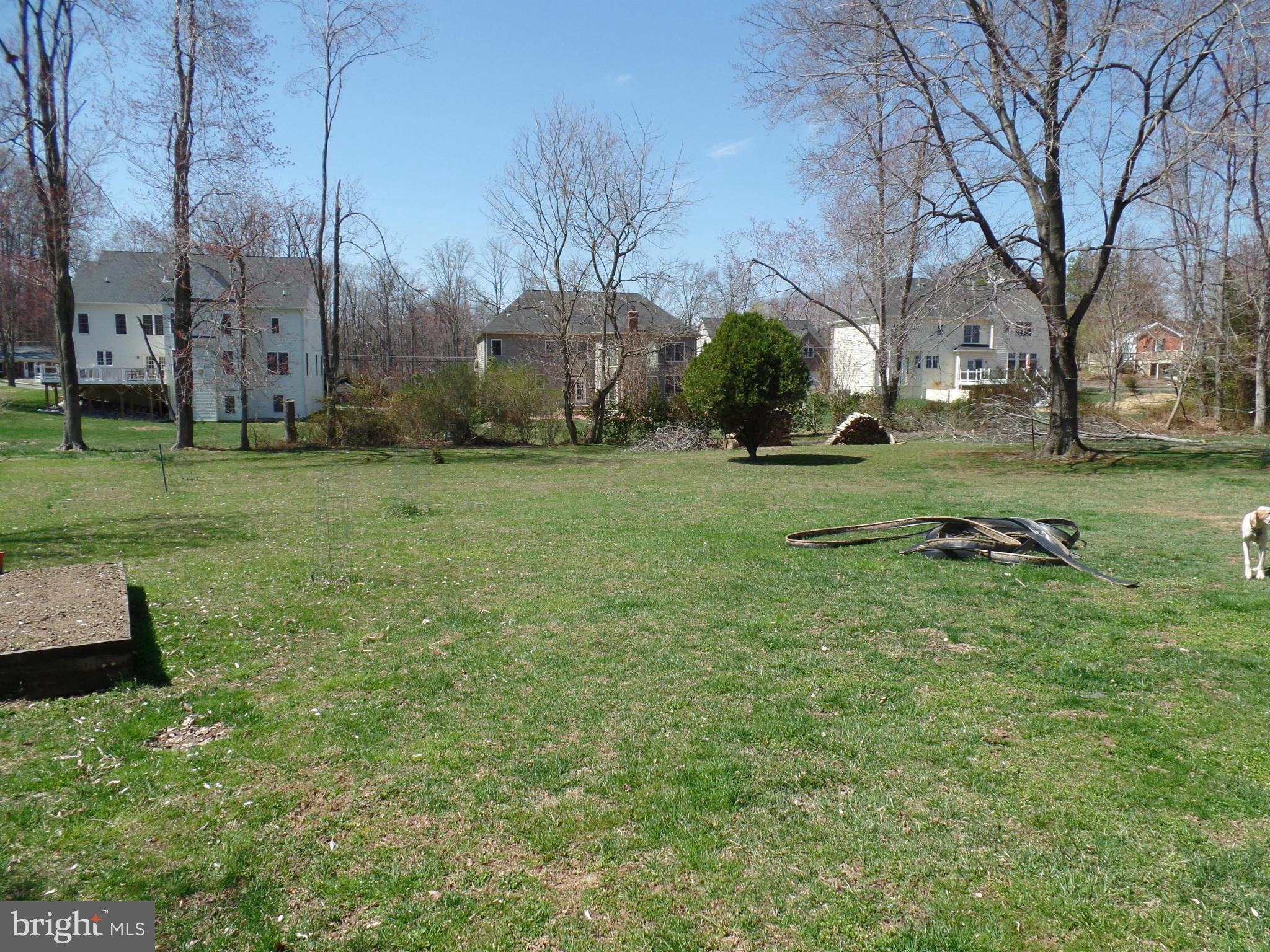 LEEHIGH VILLAGE - Residential Lease