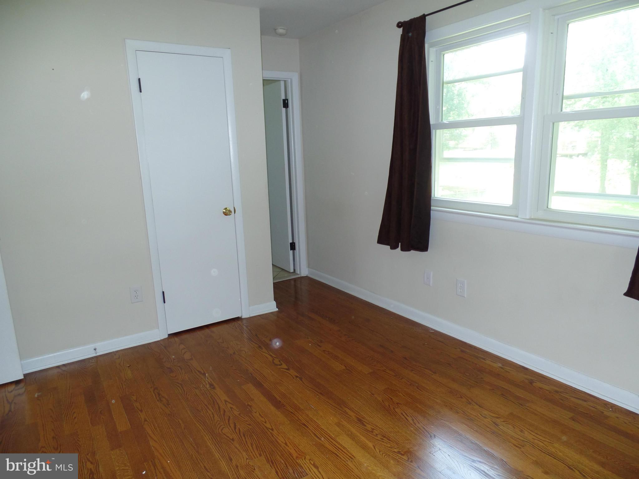 LEEHIGH VILLAGE - Residential Lease