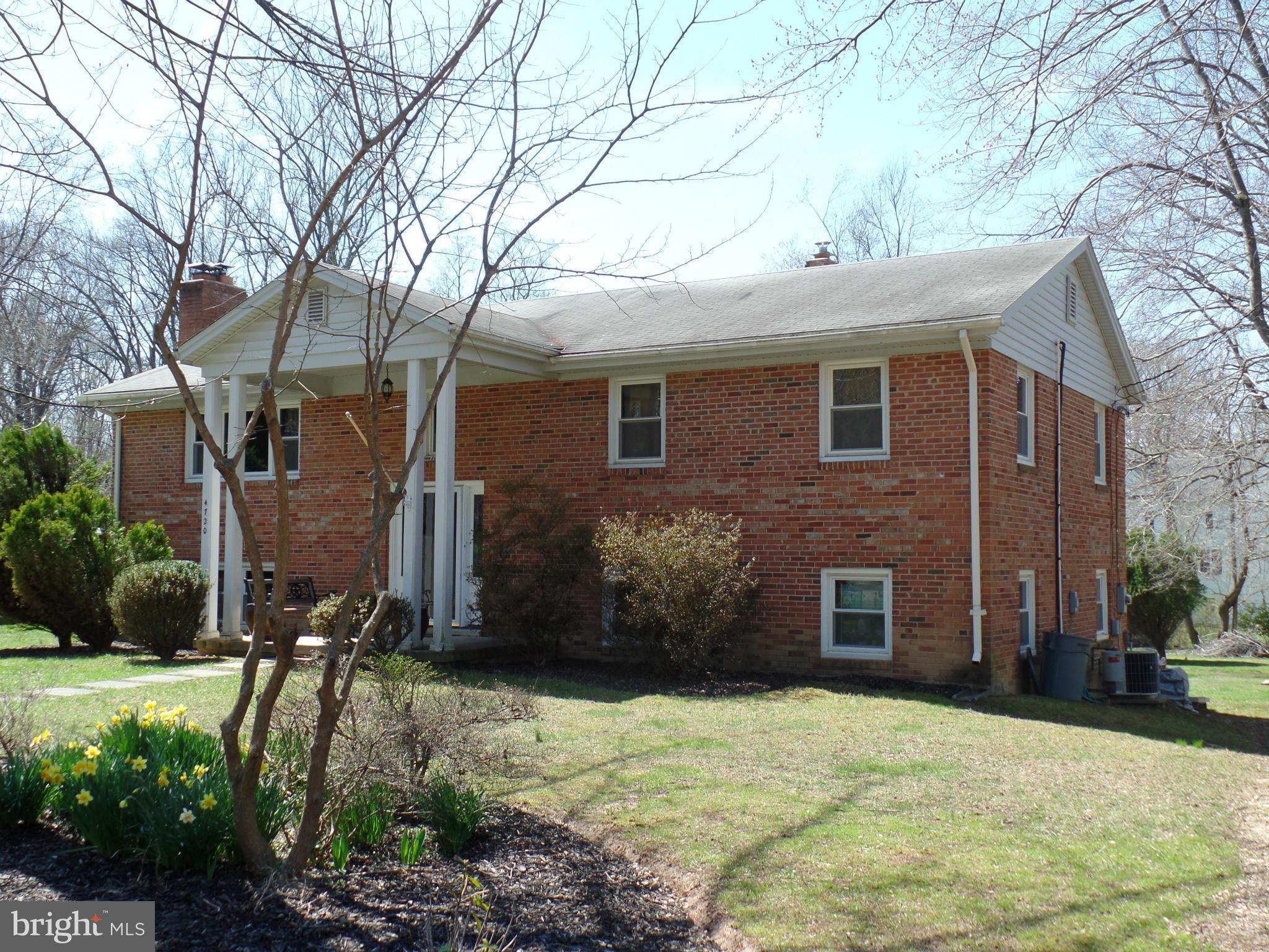 LEEHIGH VILLAGE - Residential Lease