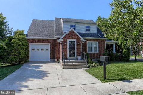 602 E MAPLE STREET ANNVILLE PA 17003