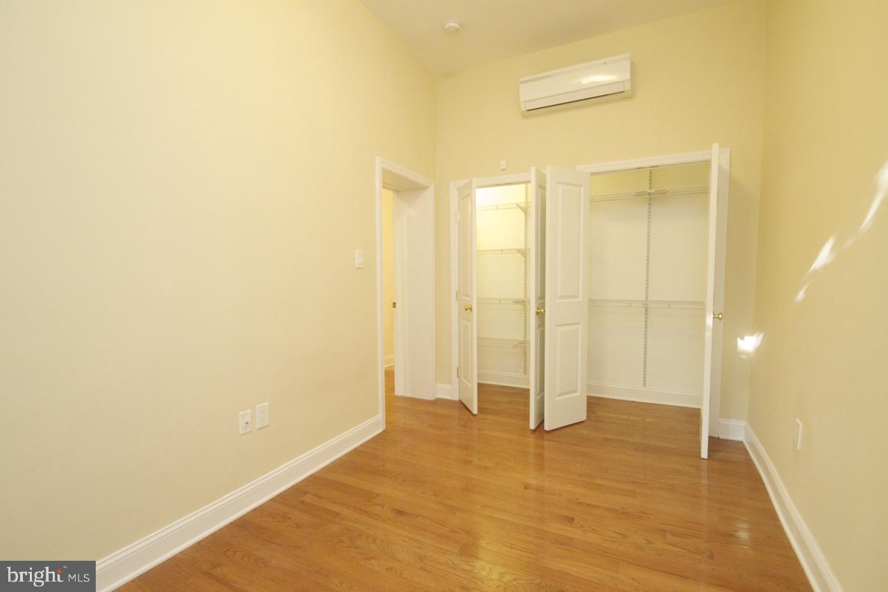 BELLA VISTA - Residential Lease