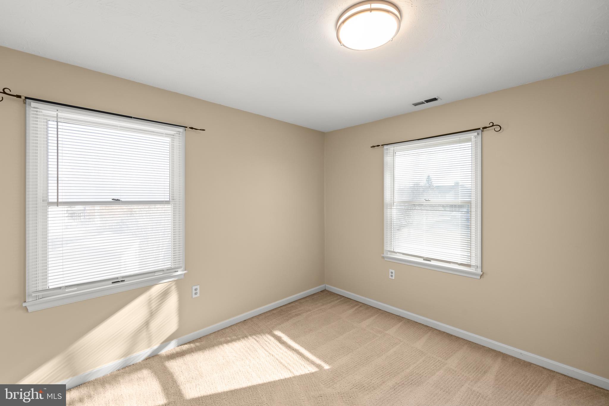 ALBIN VILLAGE - Residential