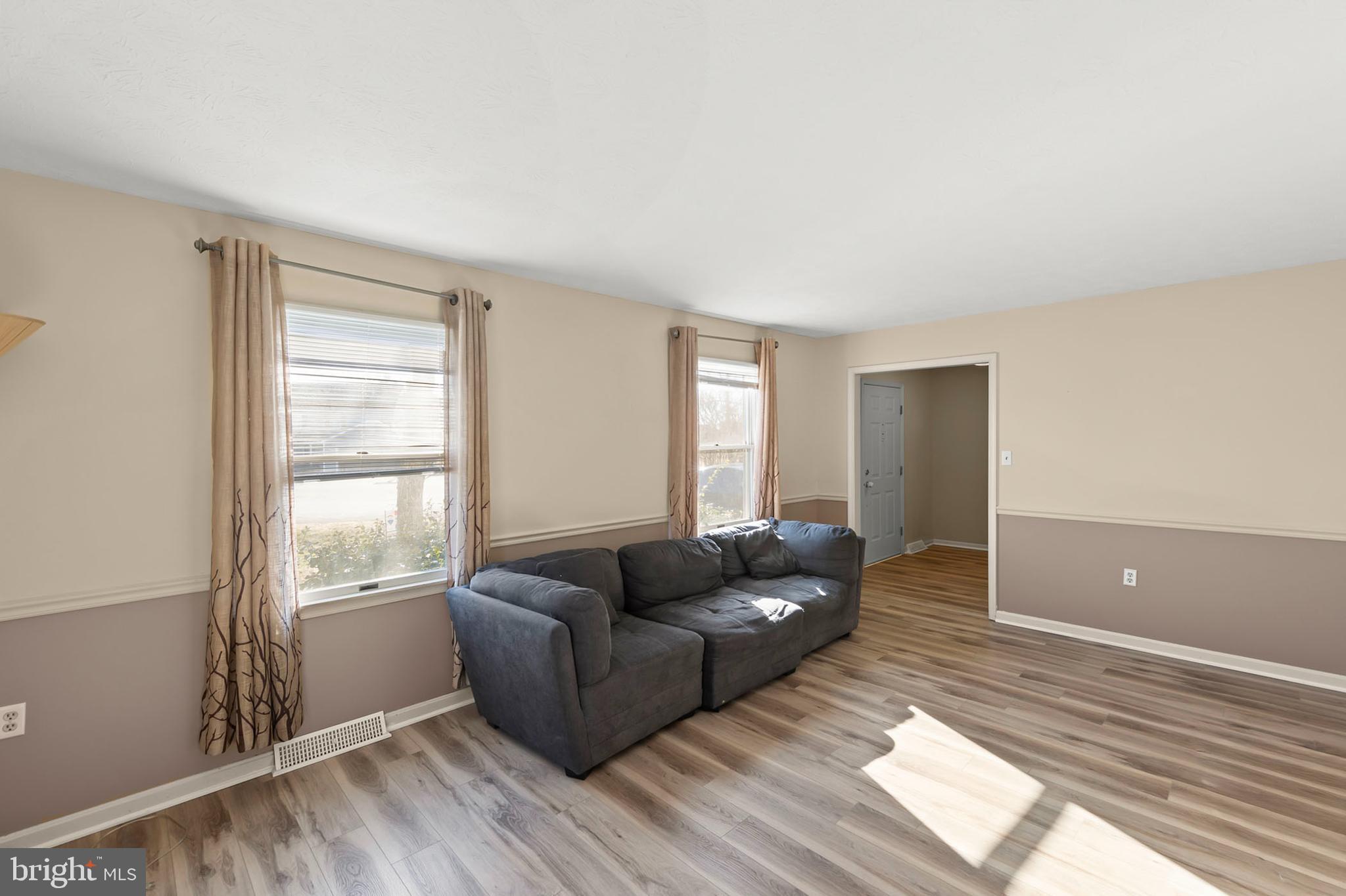 ALBIN VILLAGE - Residential