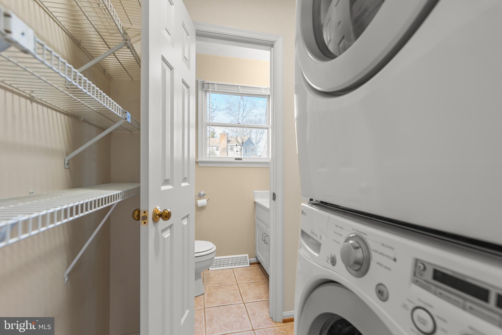 ALBIN VILLAGE - Residential