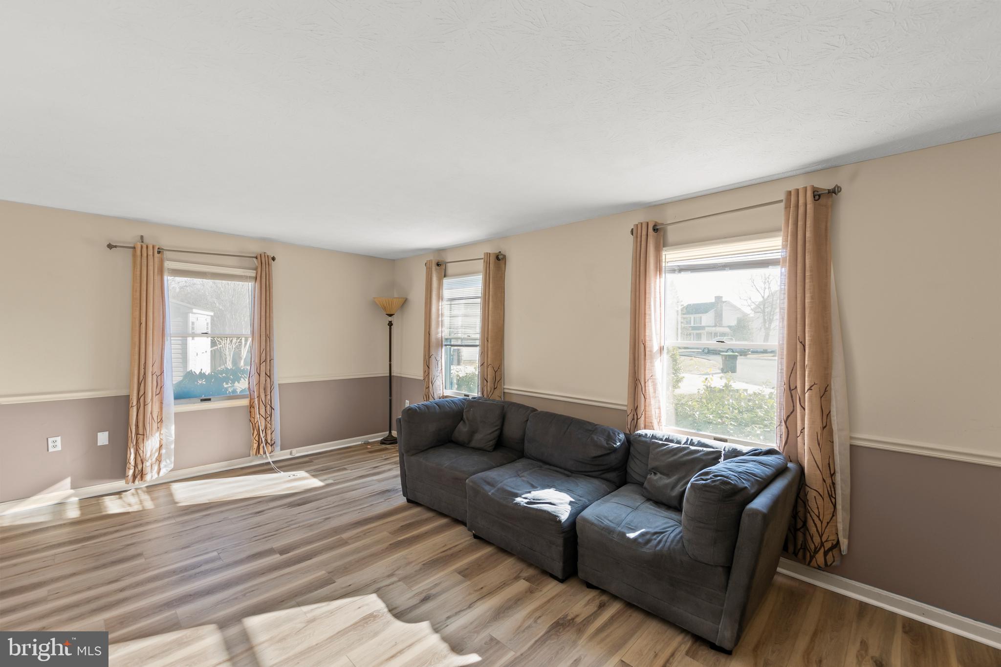 ALBIN VILLAGE - Residential