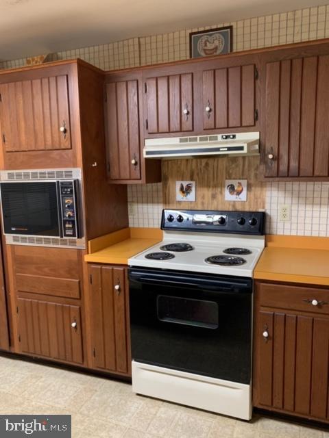 COLLEGE HEIGHTS - Residential