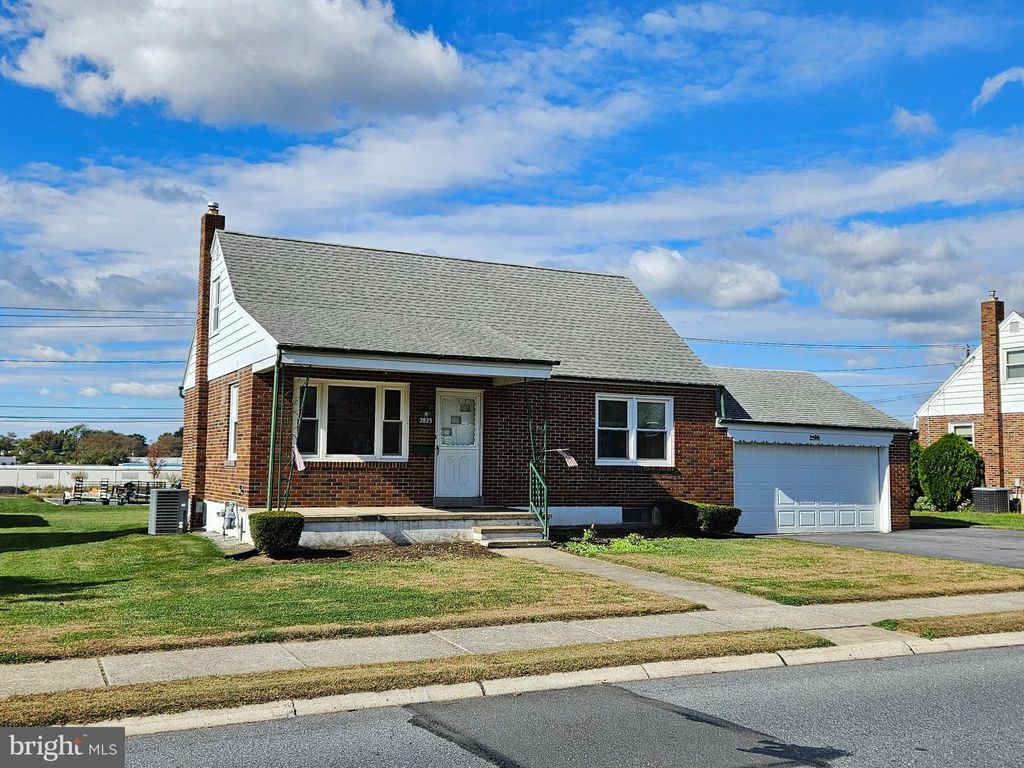 Photo of 2823 Garfield Avenue, READING, PA 19609 (MLS # PABK2064278)
