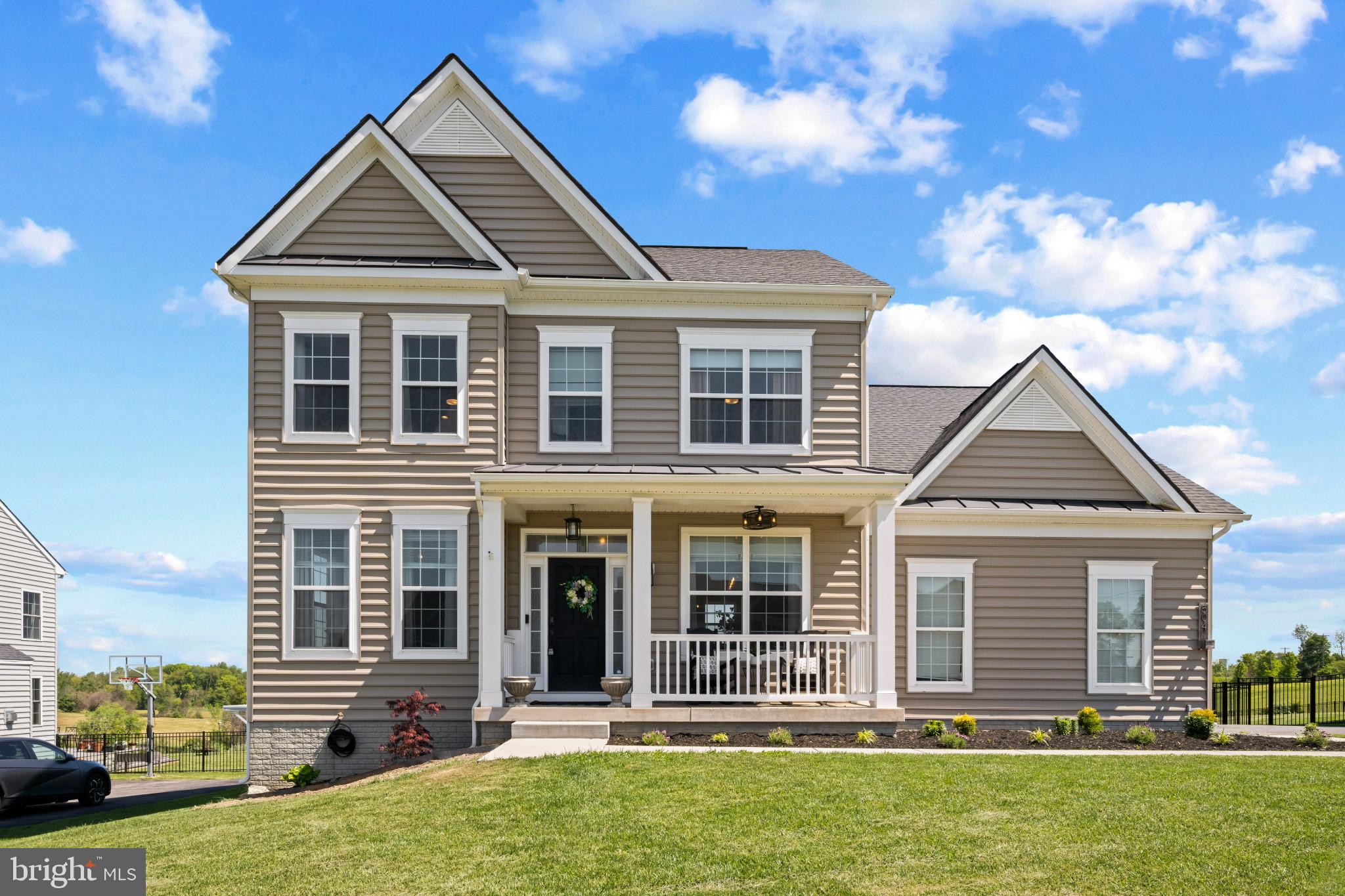 ROYAL OAKS - Residential