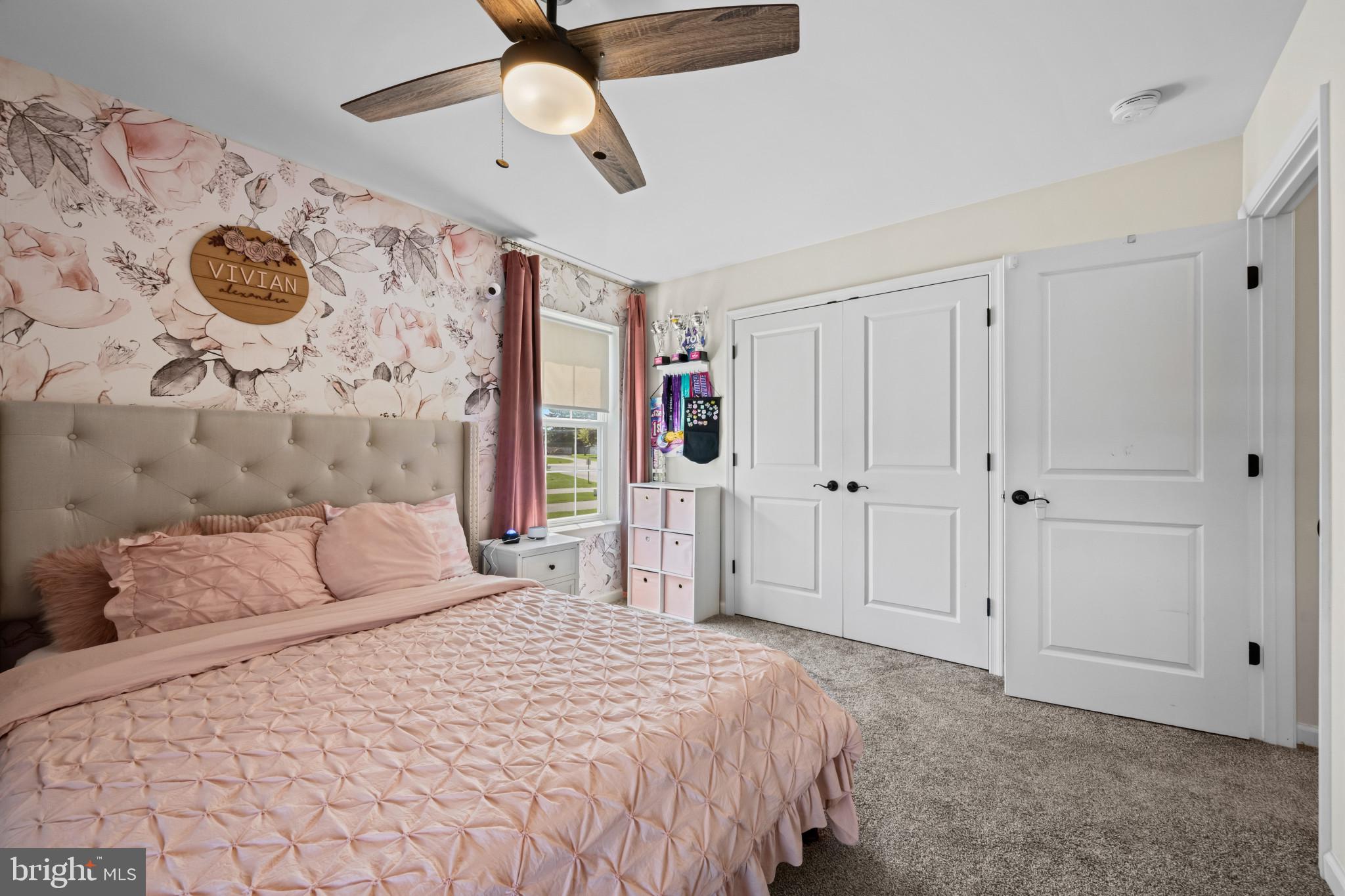 ROYAL OAKS - Residential