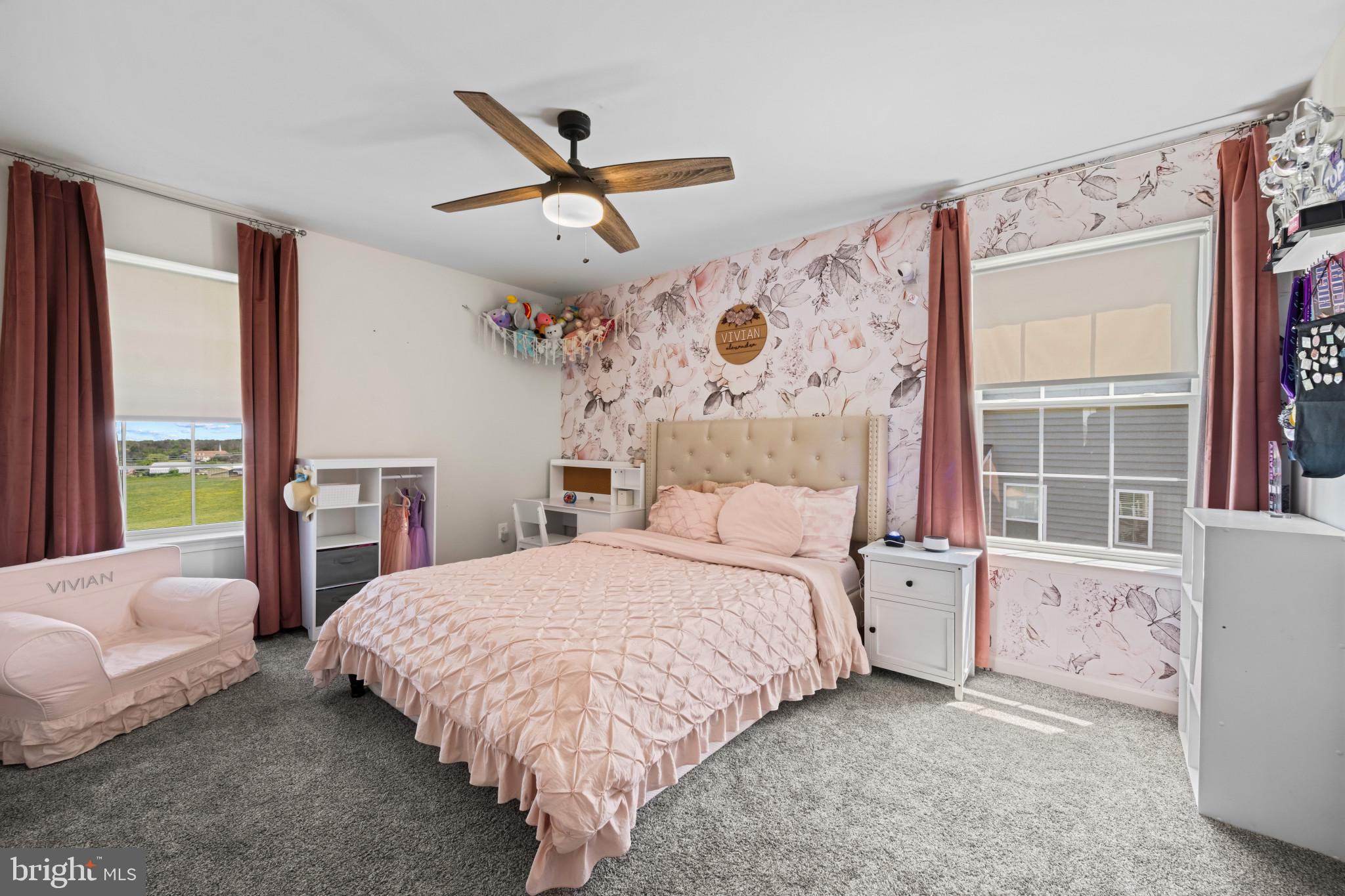 ROYAL OAKS - Residential
