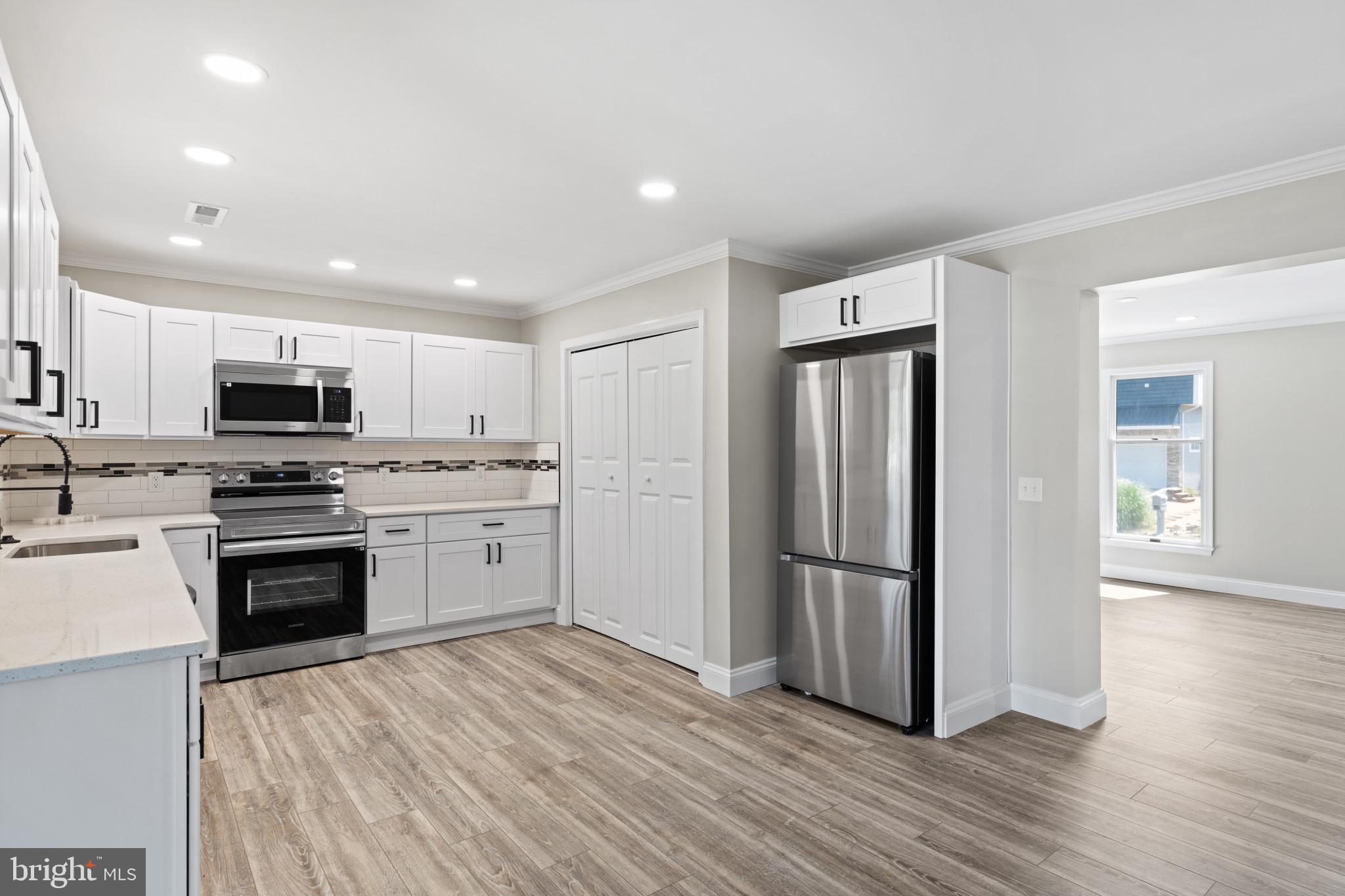 CAPE ISLE OF WIGHT - Residential