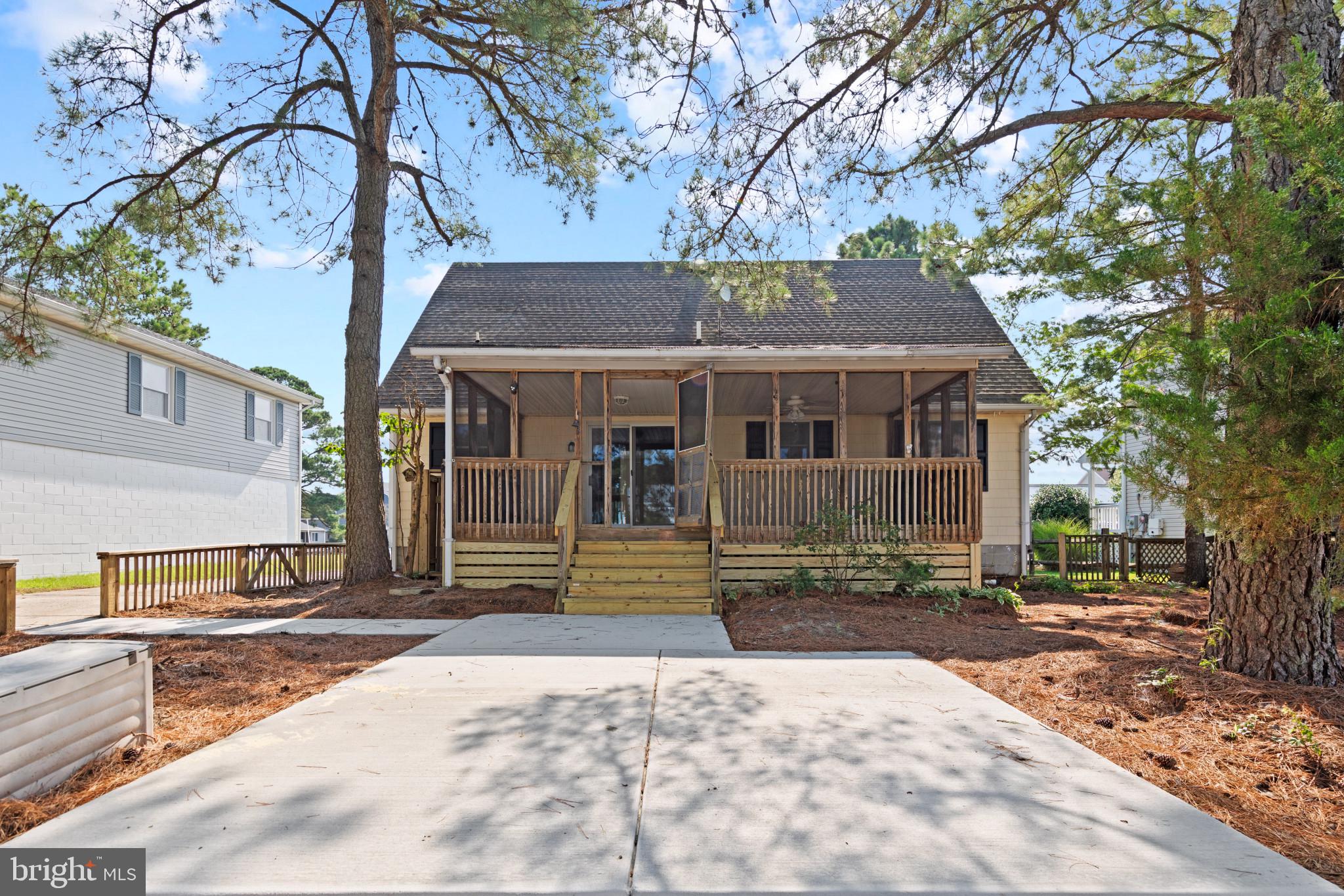 CAPE ISLE OF WIGHT - Residential