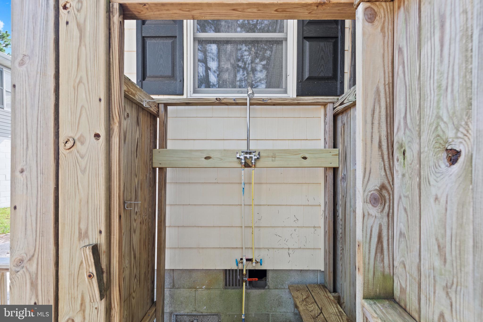 CAPE ISLE OF WIGHT - Residential