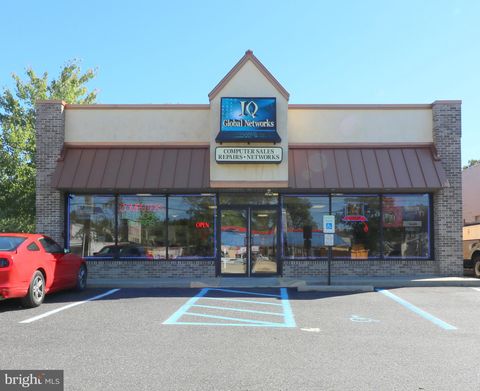 Photo of 4810 N Crescent Boulevard, PENNSAUKEN, NJ 08109 (MLS # NJCD2111716)