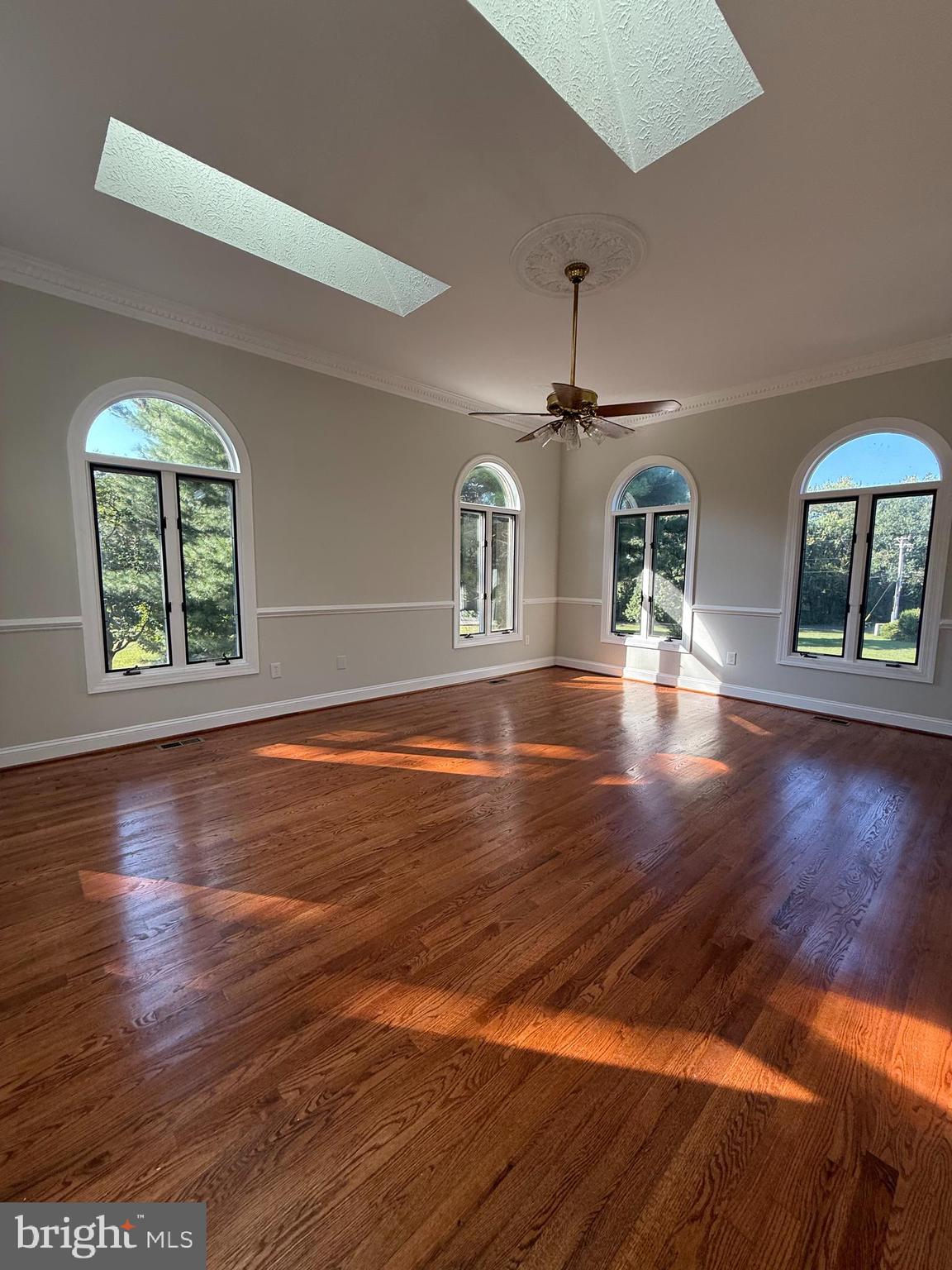 FLINTRIDGE - Residential