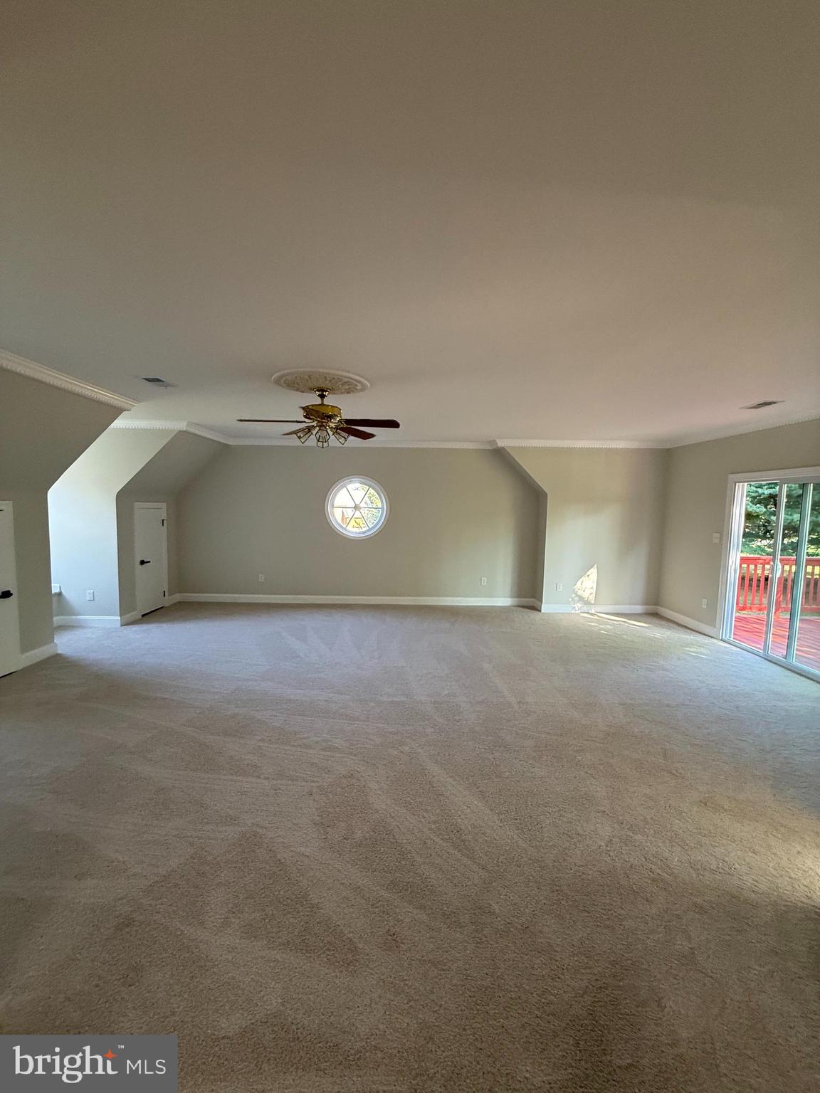 FLINTRIDGE - Residential