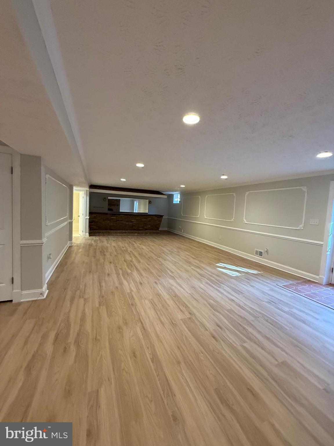 FLINTRIDGE - Residential