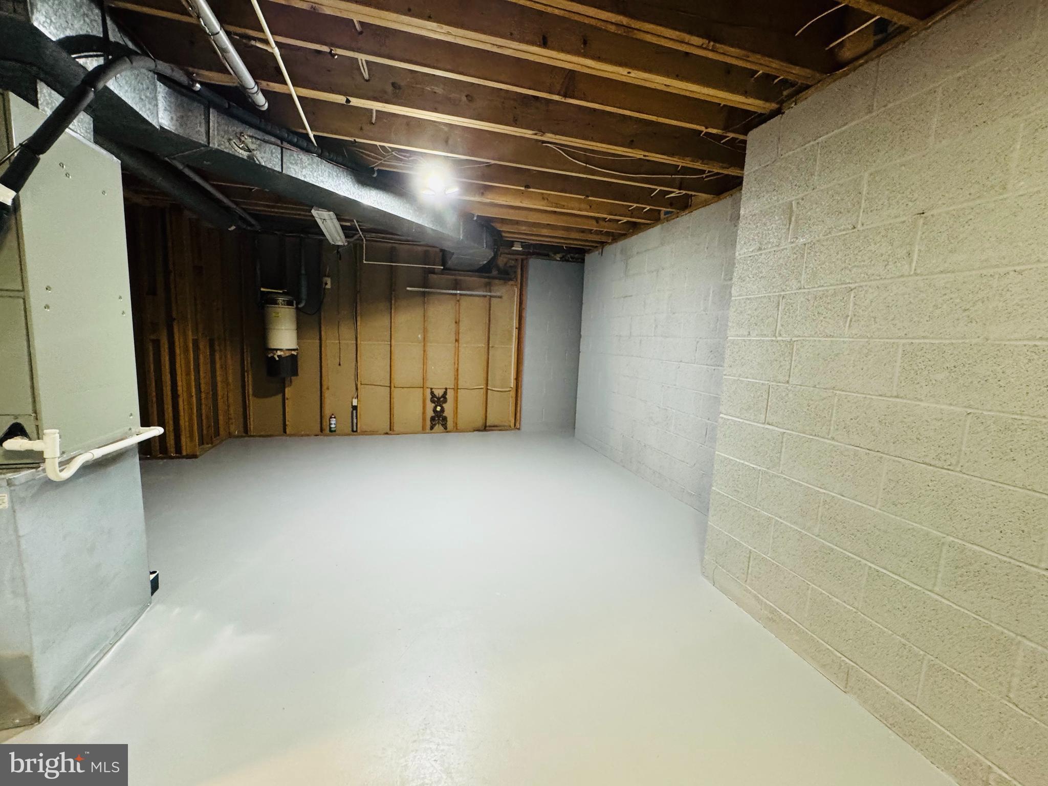 FLINTRIDGE - Residential