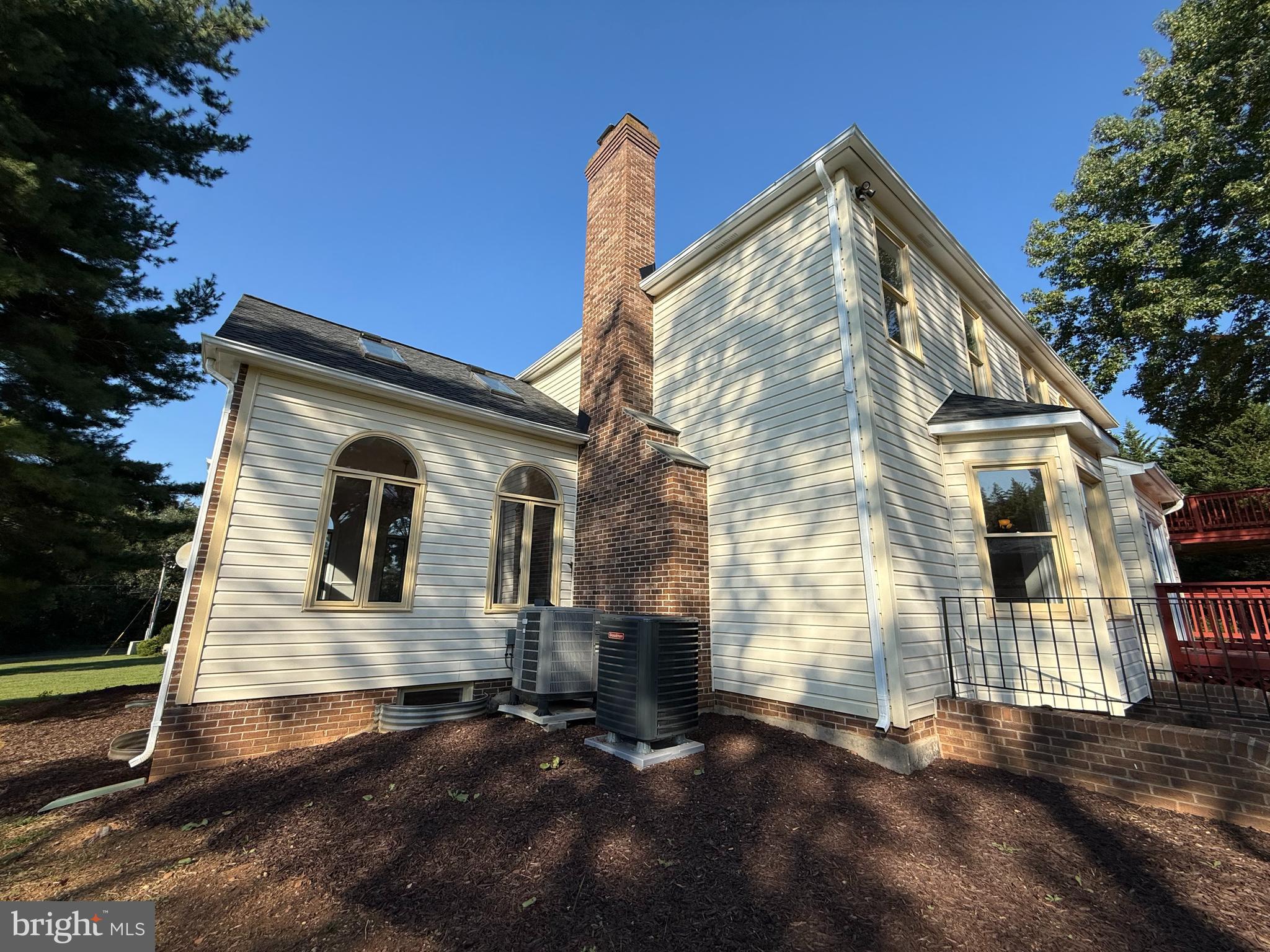 FLINTRIDGE - Residential