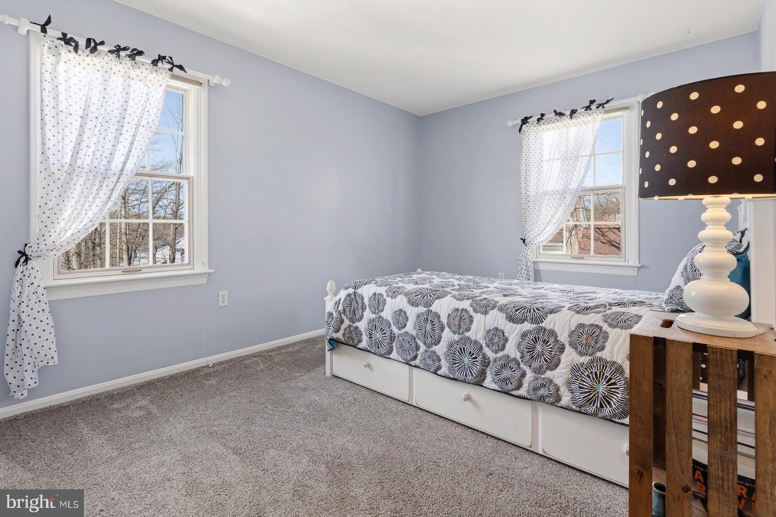 MONTPELIER - Residential