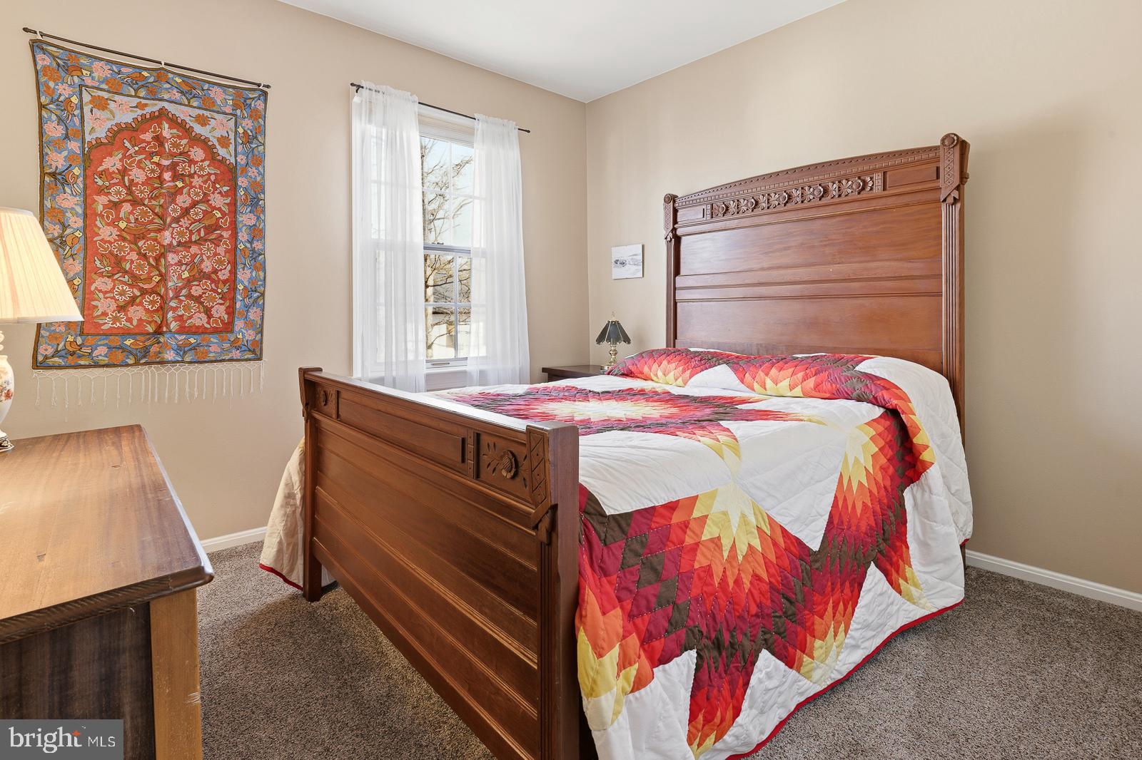 MONTPELIER - Residential