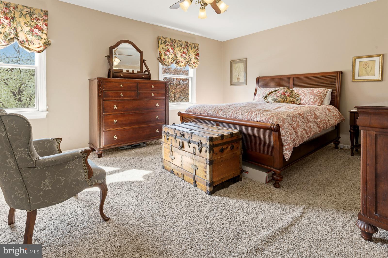 MONTPELIER - Residential