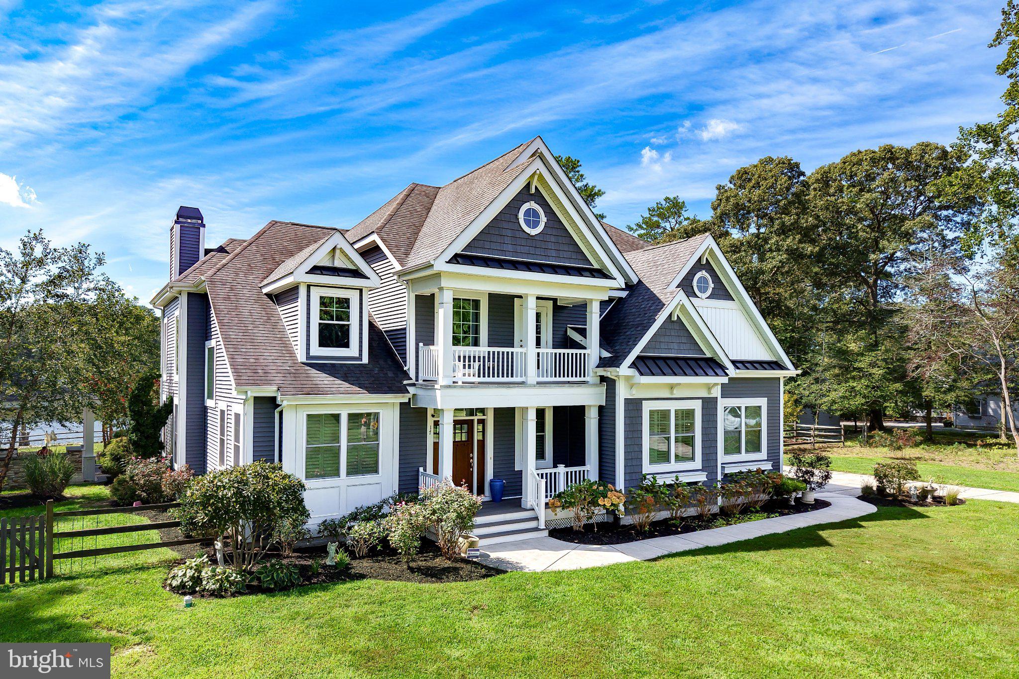 17 PINEWATER DRIVE