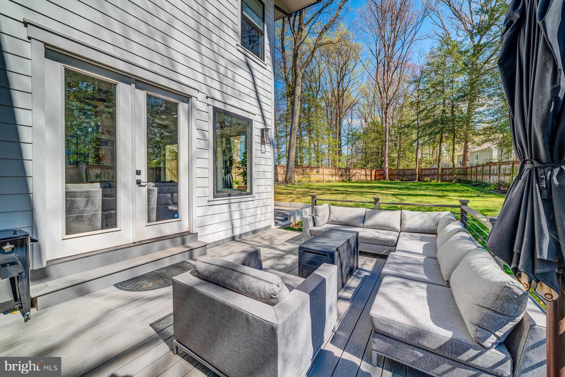 VIENNA WOODS - Residential