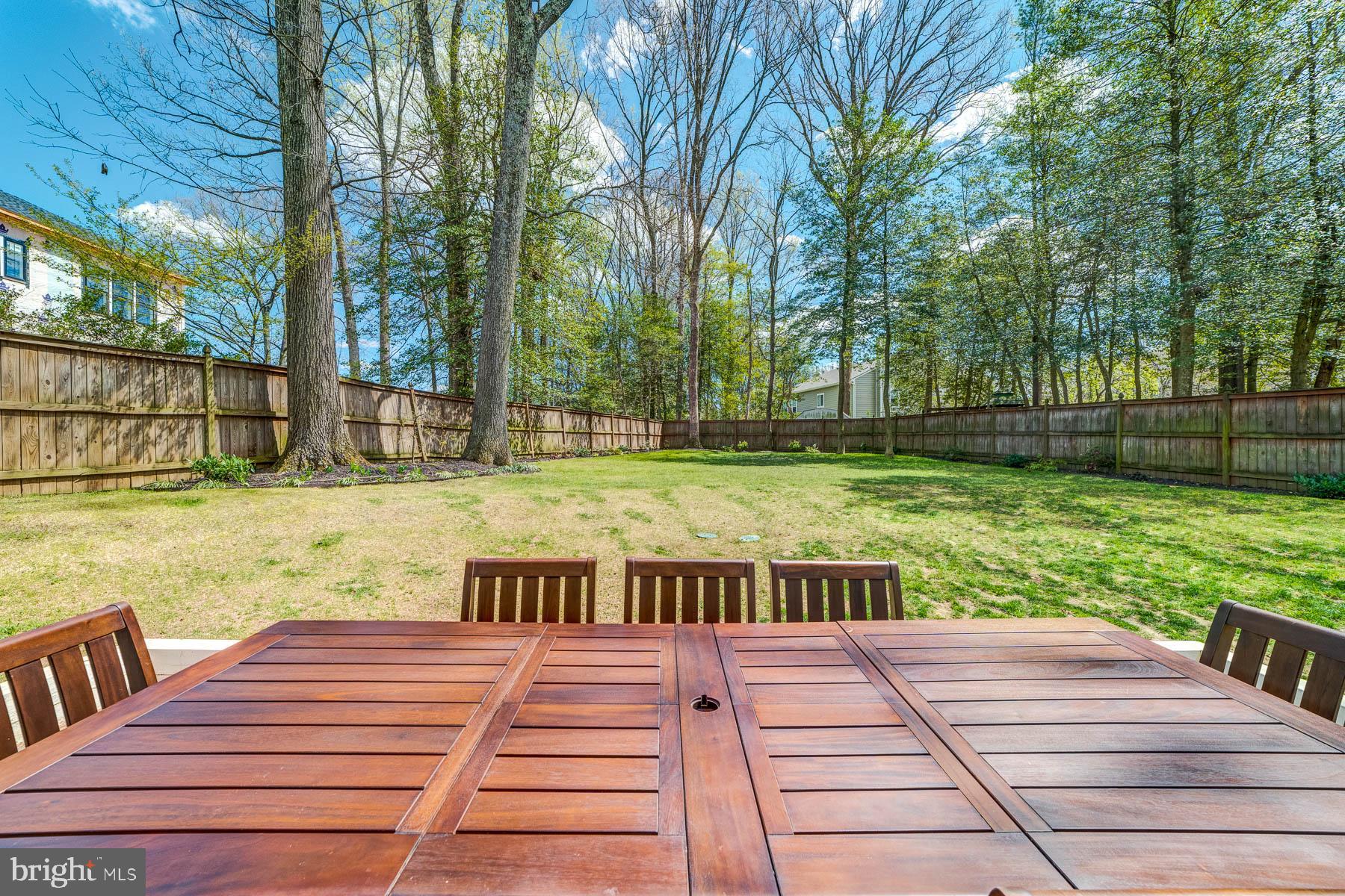 VIENNA WOODS - Residential