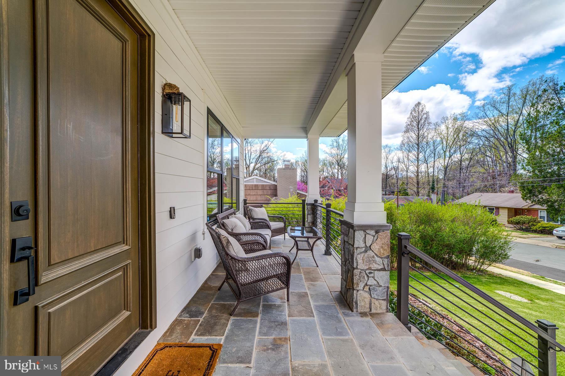 VIENNA WOODS - Residential