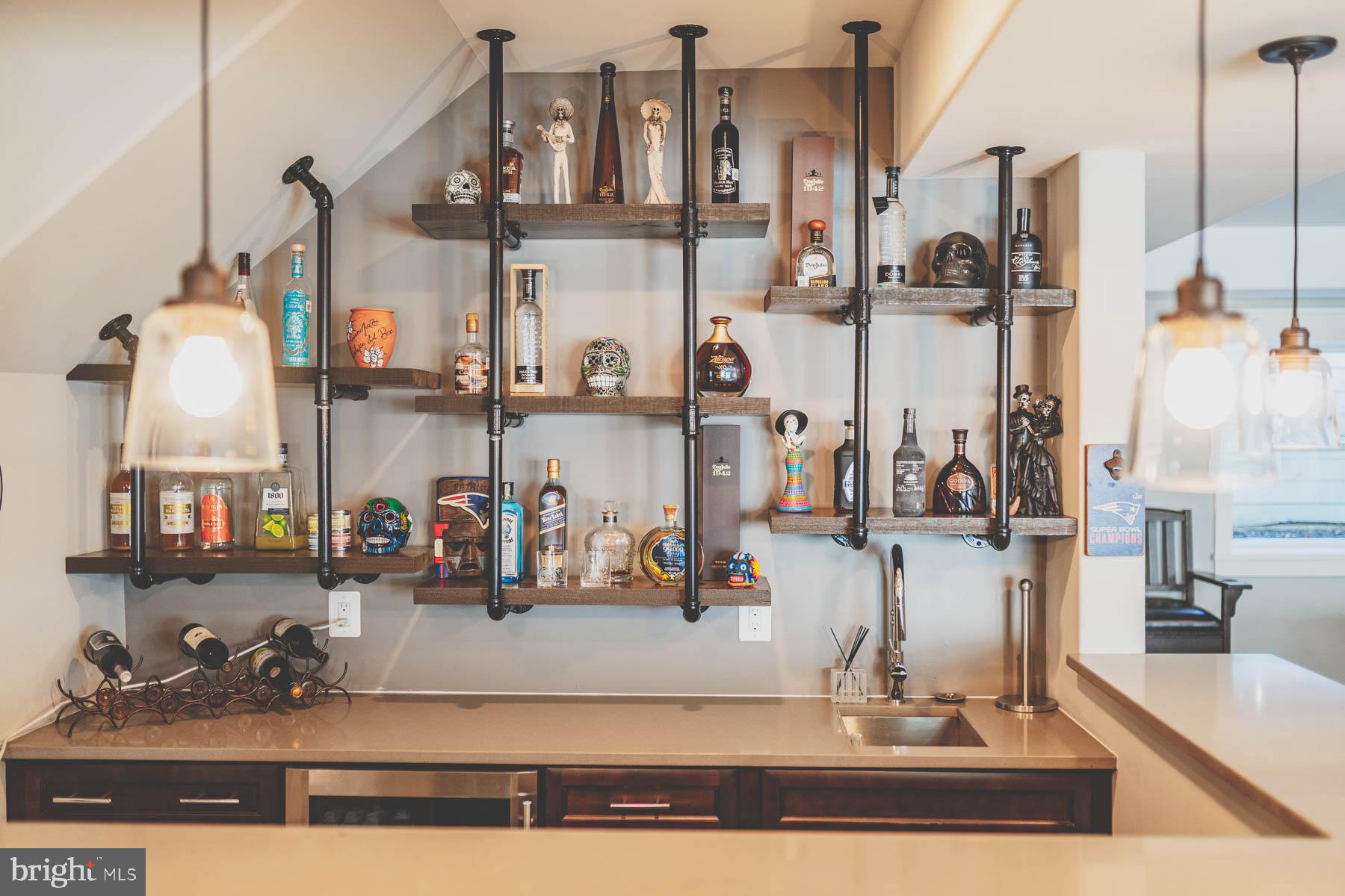 VIENNA WOODS - Residential