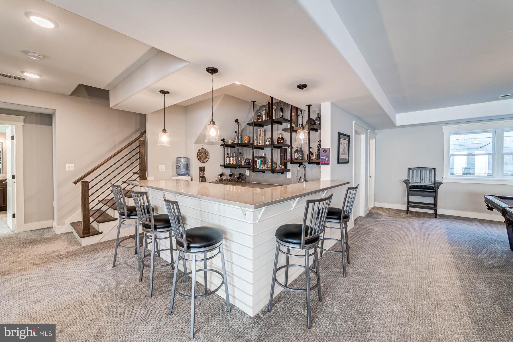 VIENNA WOODS - Residential