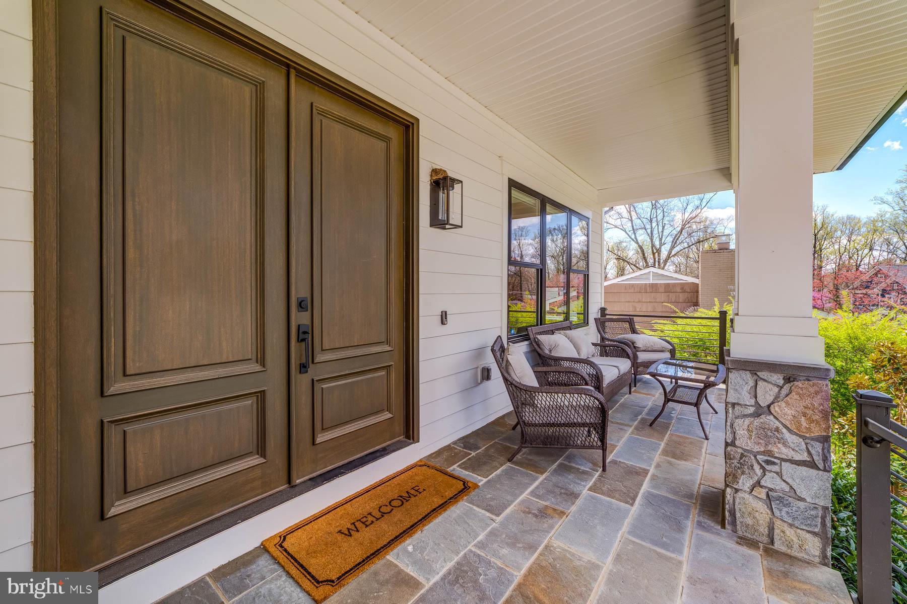 VIENNA WOODS - Residential