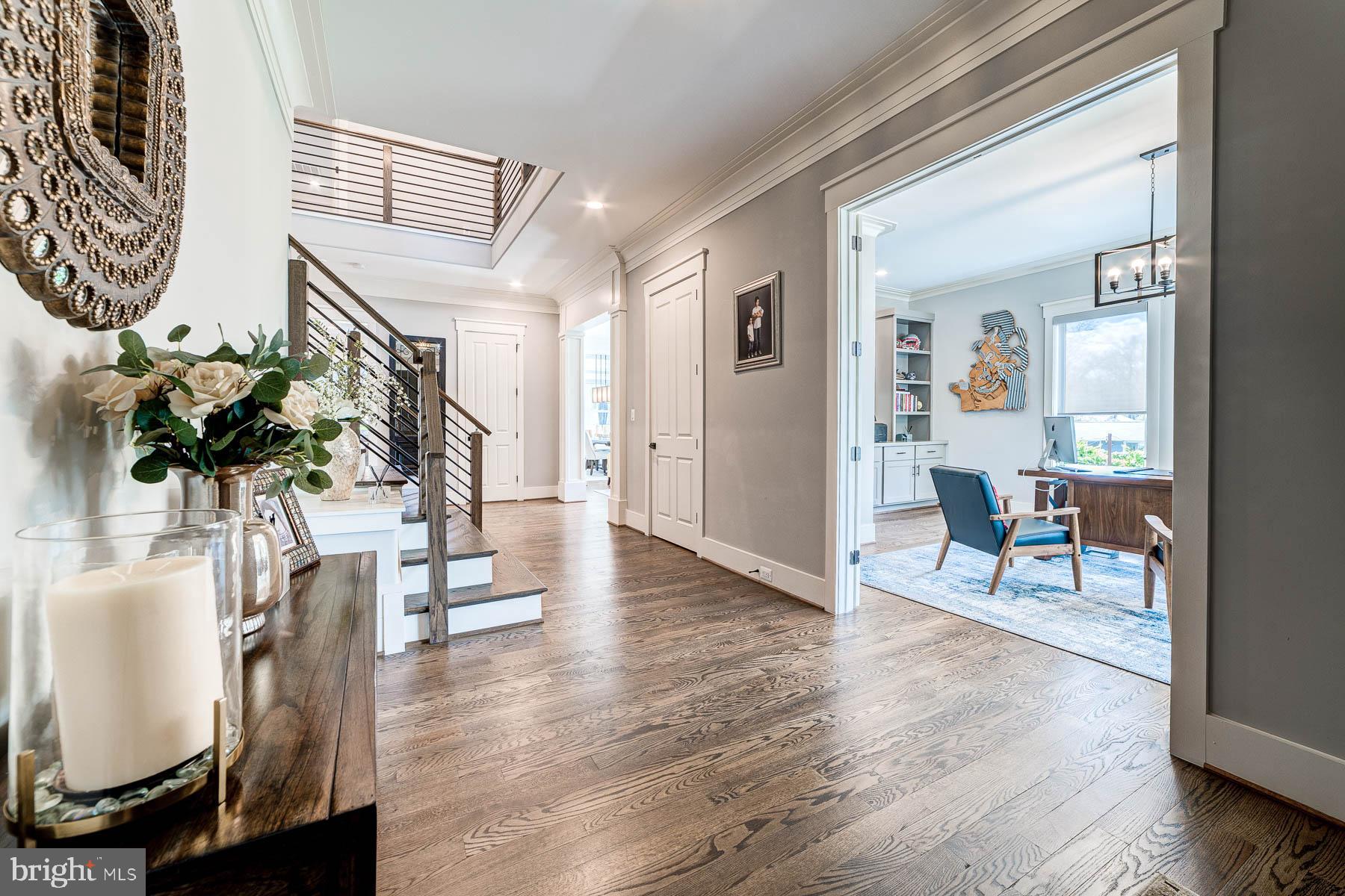 VIENNA WOODS - Residential