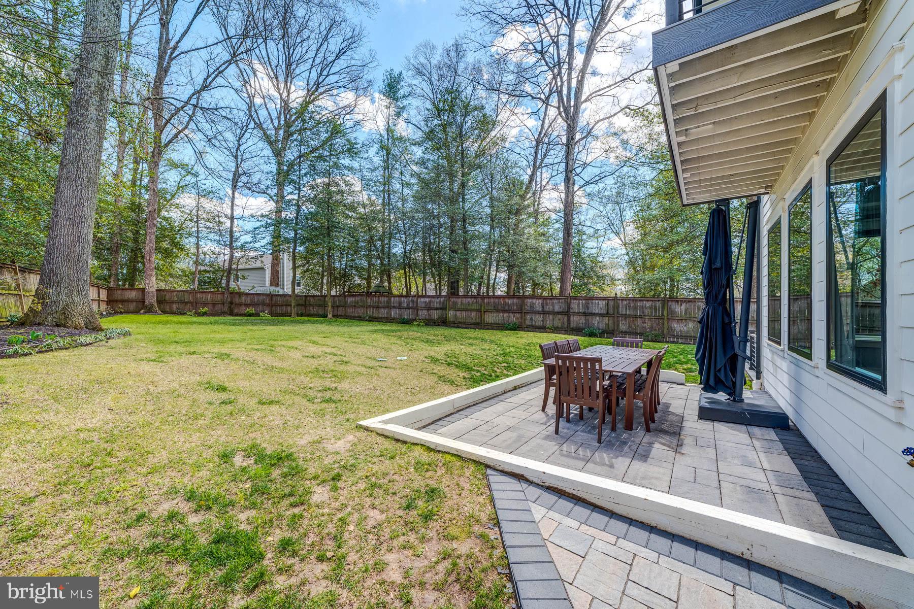 VIENNA WOODS - Residential